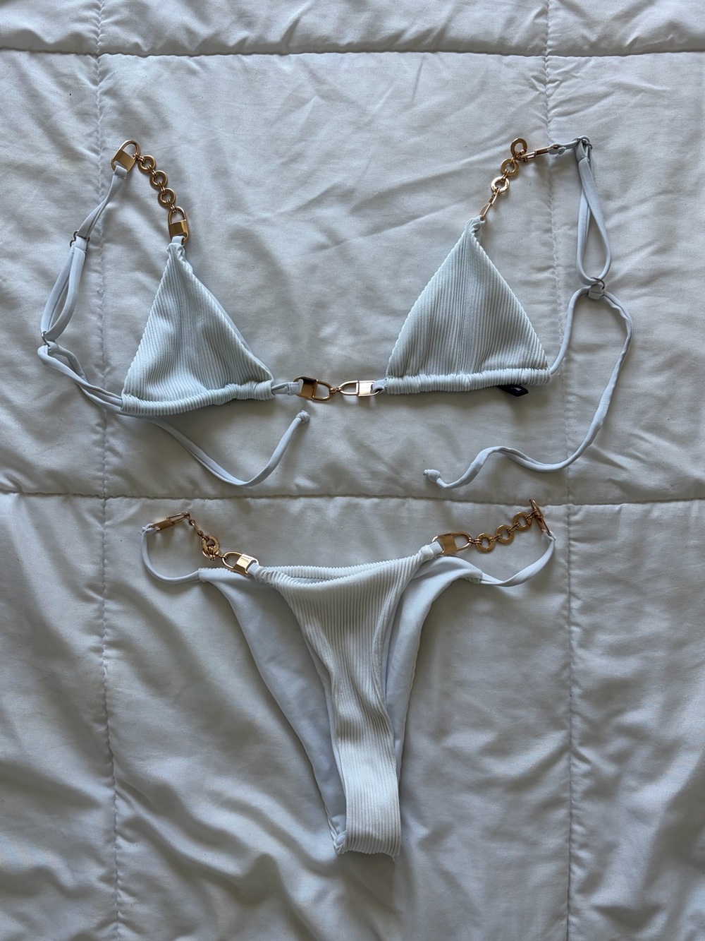 PLT White Ribbed Gold Chain Detail Triangle Bikini Set Size 2 - Picture 2 of 8